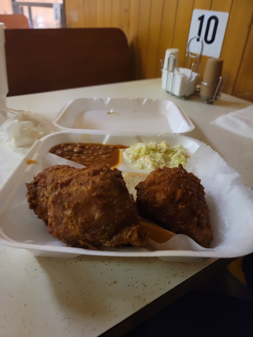 Guss World Famous Fried Chicken | 505 US-70, Mason, TN 38049, USA | Phone: (901) 294-2028