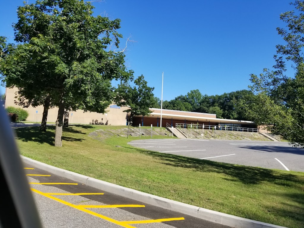 Newfield Elementary School | 345 Pepper Ridge Rd, Stamford, CT 06905, USA | Phone: (203) 977-4282