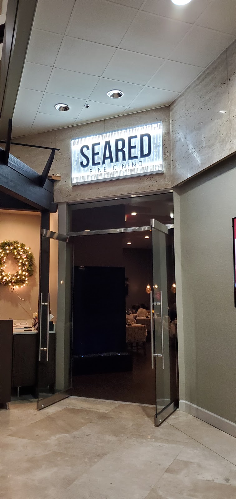 Seared | 400 Park Blvd, Itasca, IL 60143, USA | Phone: (630) 775-1499