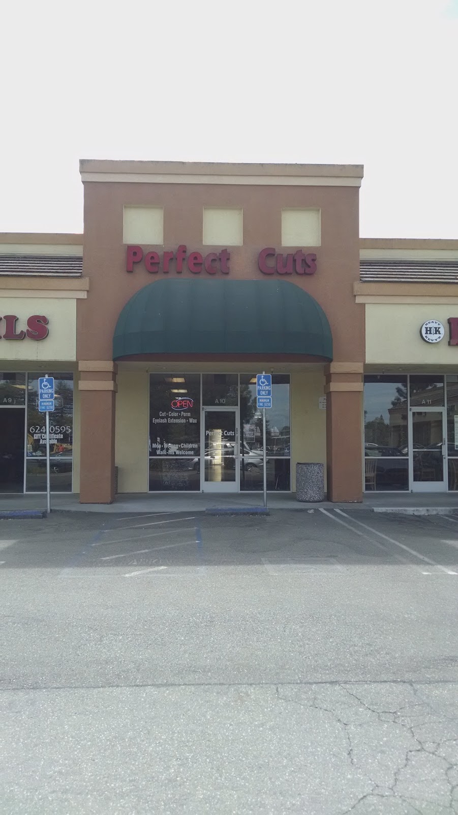 Perfect Cuts | 5050 Rocklin Rd, Rocklin, CA 95677, USA | Phone: (916) 632-9811