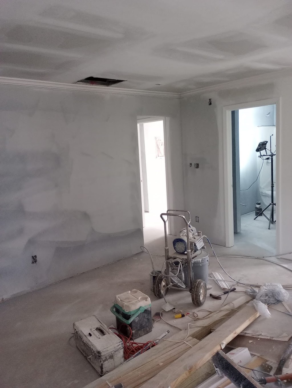 Rodriguez painting | 718 High Knob Trail, Seagrove, NC 27341, USA | Phone: (336) 953-9267