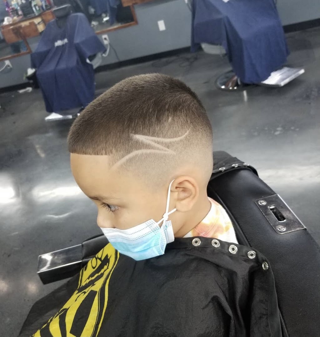 Kalibur Cutz of Mansfield | 2251 Matlock Rd Ste 107, Mansfield, TX 76063, USA | Phone: (817) 225-4277