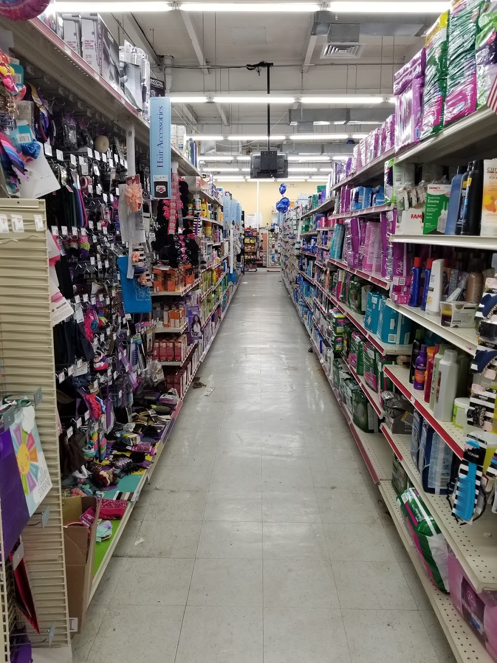 Family Dollar | 455 Dumont Ave, Brooklyn, NY 11212, USA | Phone: (718) 312-6991