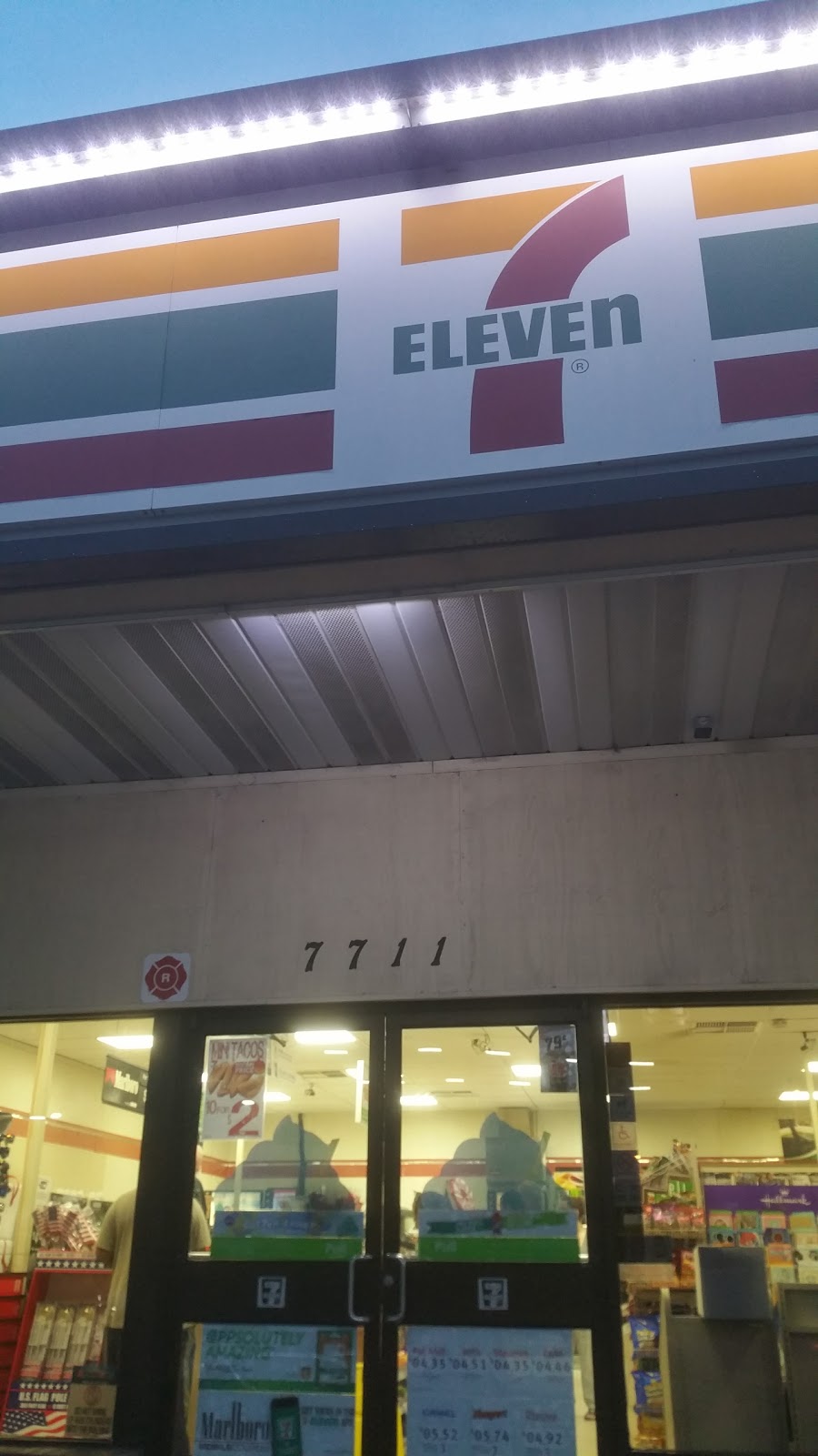 7-Eleven | 7711 Causeway Blvd, Tampa, FL 33619, USA | Phone: (813) 626-8017