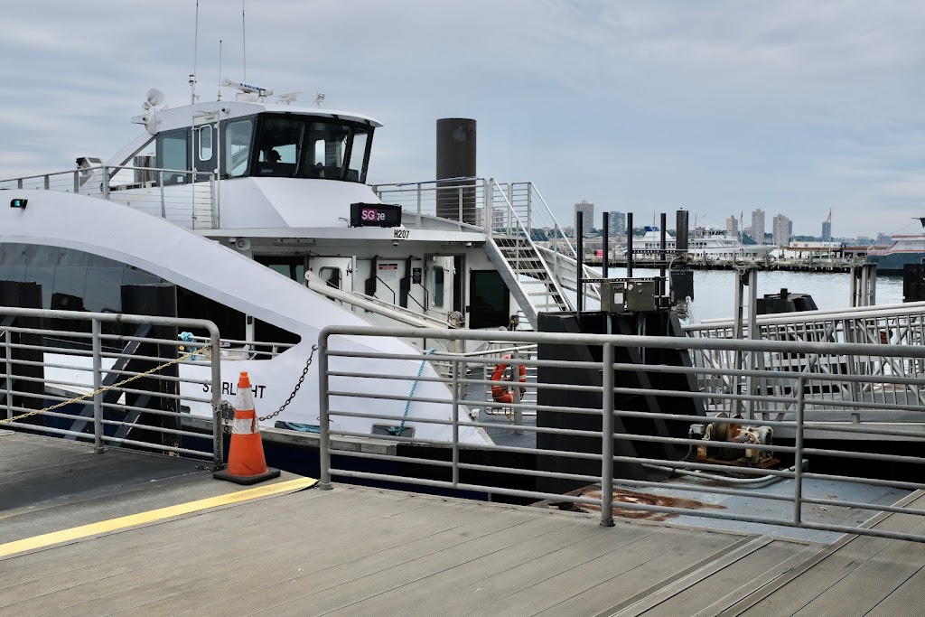 Ferry NY Waterway | 459 12th Ave, New York, NY 10001, USA | Phone: (800) 533-3779