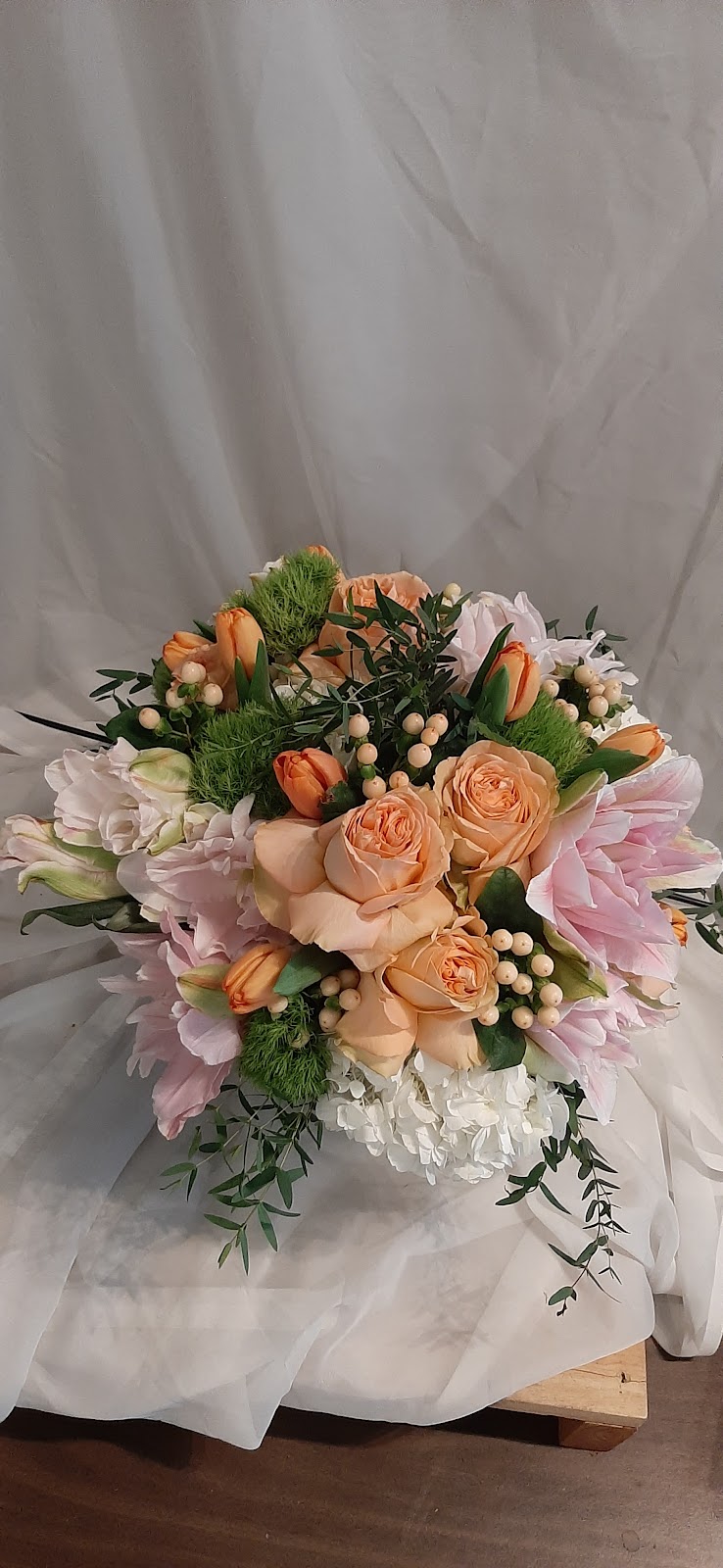 Urban Florist | 5310 W 8th St, Los Angeles, CA 90036, USA | Phone: (323) 937-7100