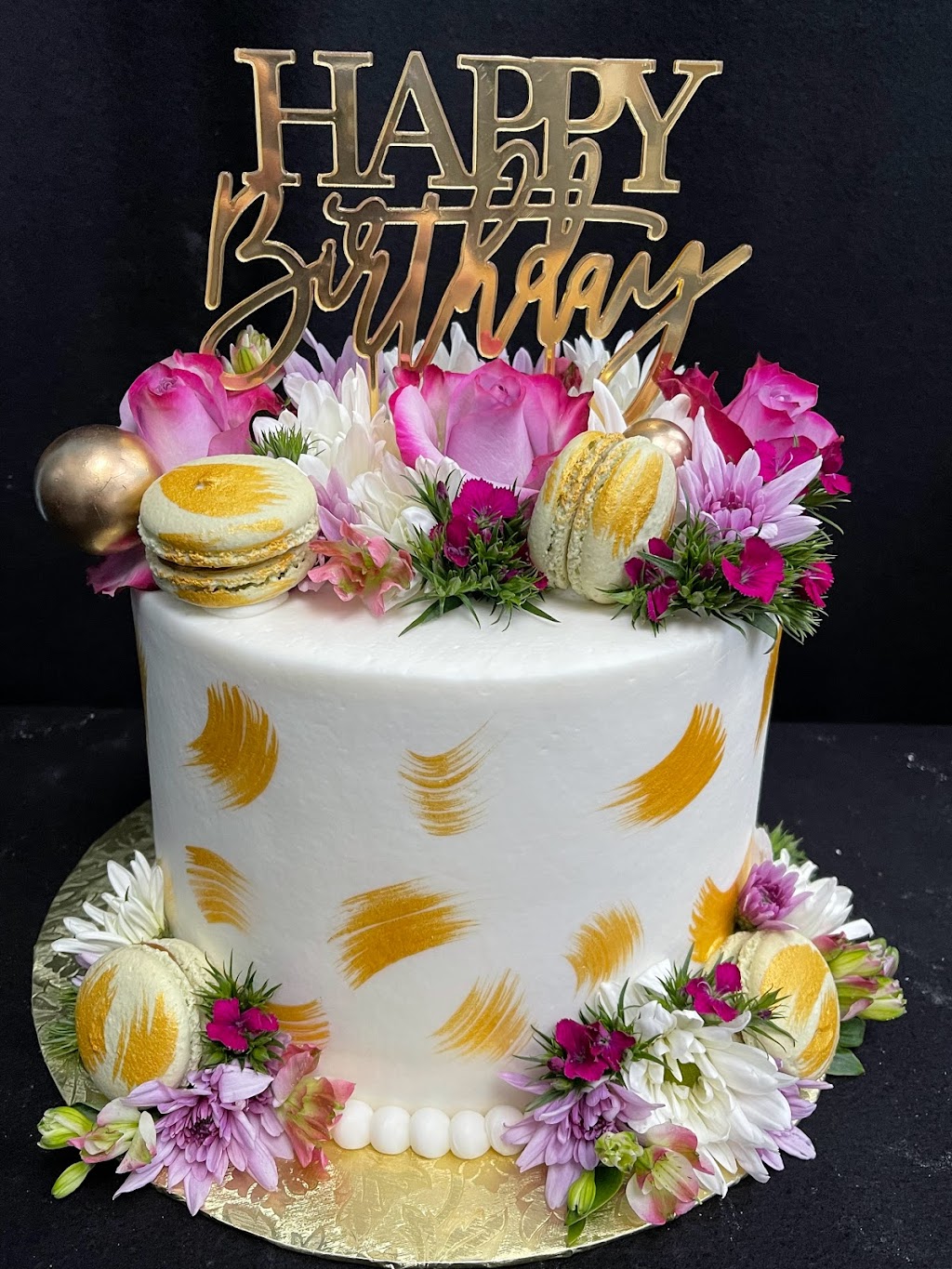 A Slice of Heaven Custom Cakes Sarasota | 7357 International Pl STE 106, Lakewood Ranch, FL 34240, USA | Phone: (941) 341-0038