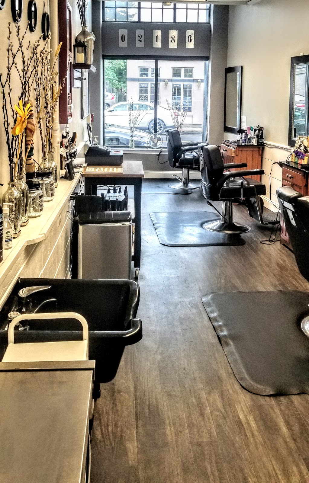 The Milton Barber Shop | 556 Adams St, Milton, MA 02186, USA | Phone: (617) 696-9847