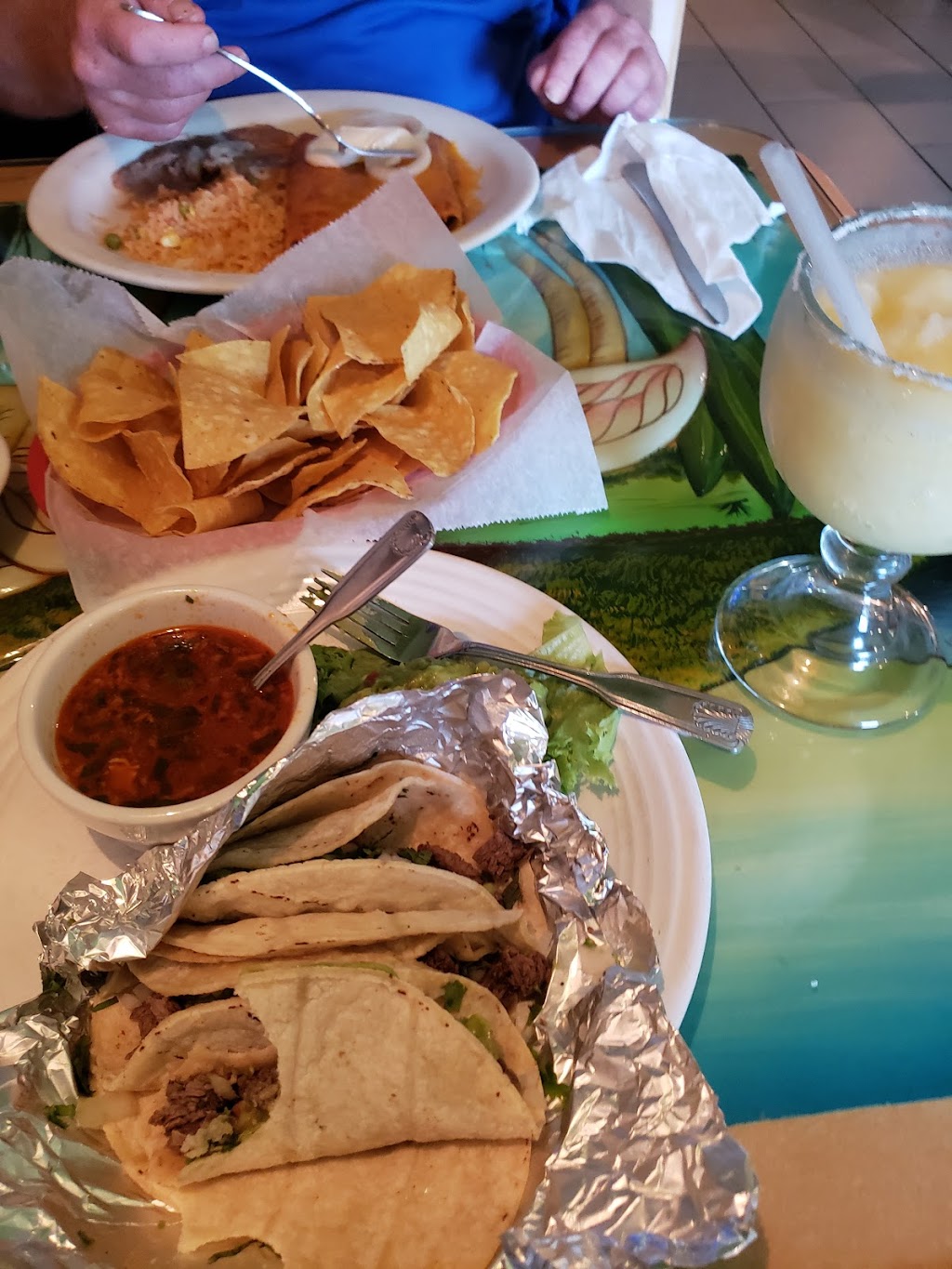 Pericos Mexican Restaurant | 4221 Lexington Rd, Paris, KY 40361, USA | Phone: (859) 988-5421