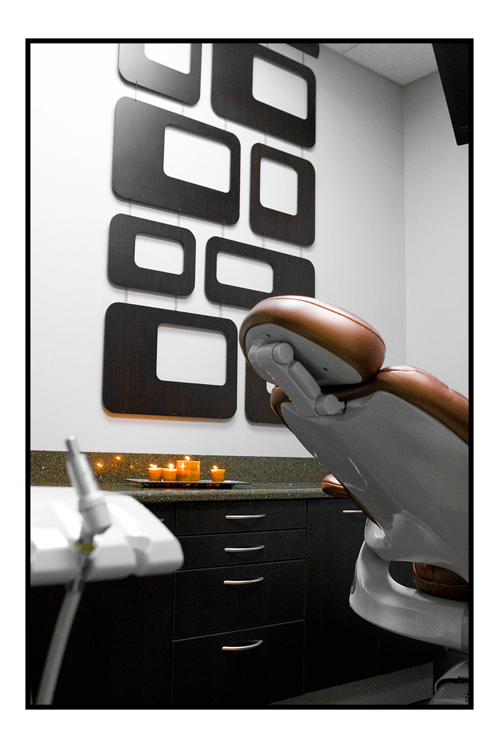 Breaux Aaron K DDS - The Smile Lounge | 4801 Coffee Rd #200, Bakersfield, CA 93308, USA | Phone: (661) 588-8403