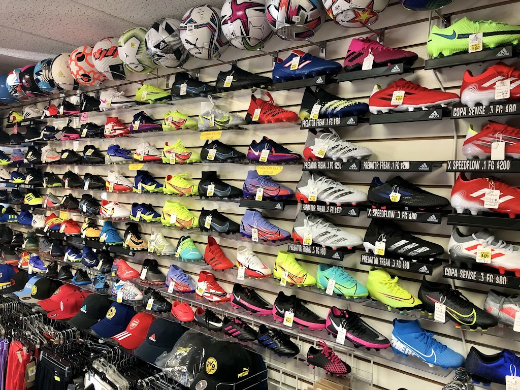 The Willow Soccer | 728 Willow Rd B, Menlo Park, CA 94025, USA | Phone: (650) 326-6935