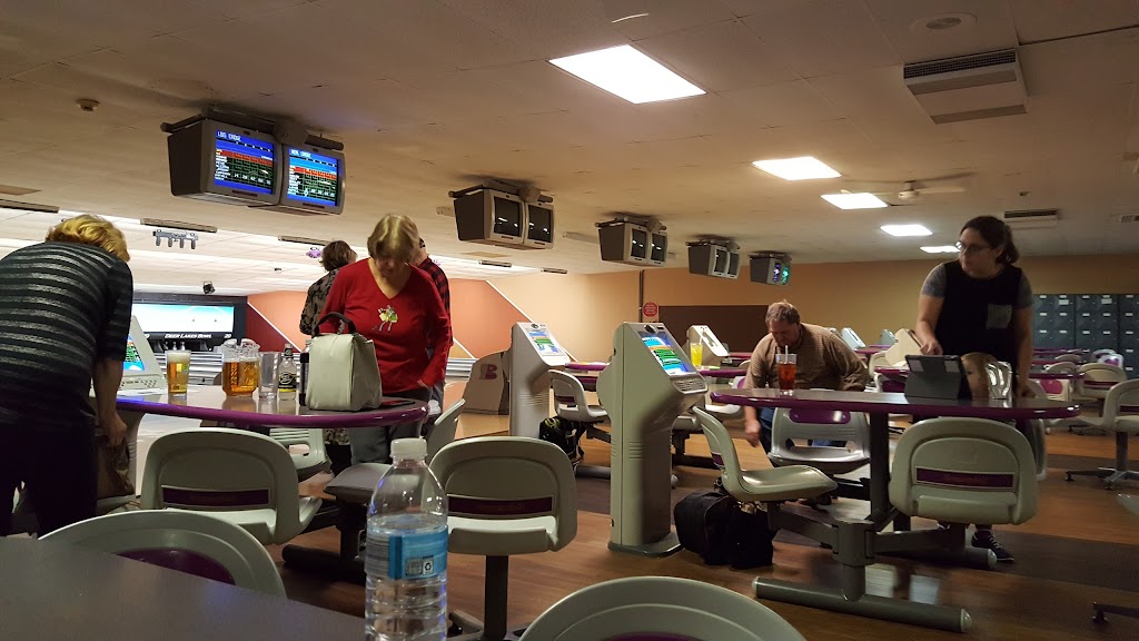 Deer Lakes Bowl | 284 E Union Rd, Cheswick, PA 15024, USA | Phone: (724) 265-2990