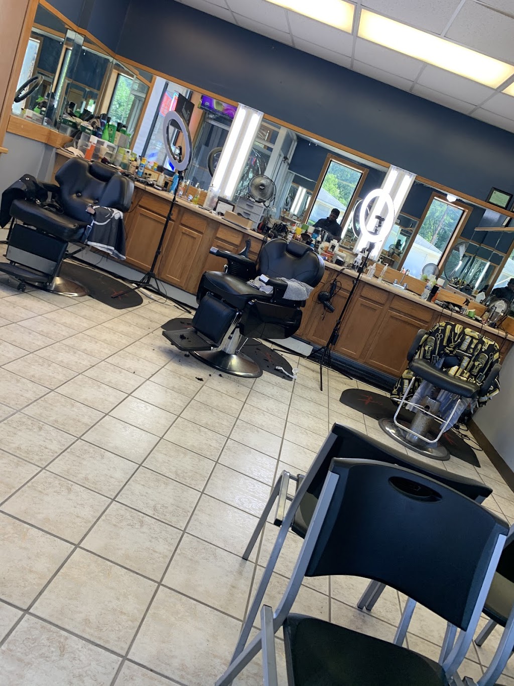 Nyce Fades | 4061 Grant St Suite B, Gary, IN 46408 | Phone: (219) 427-0040