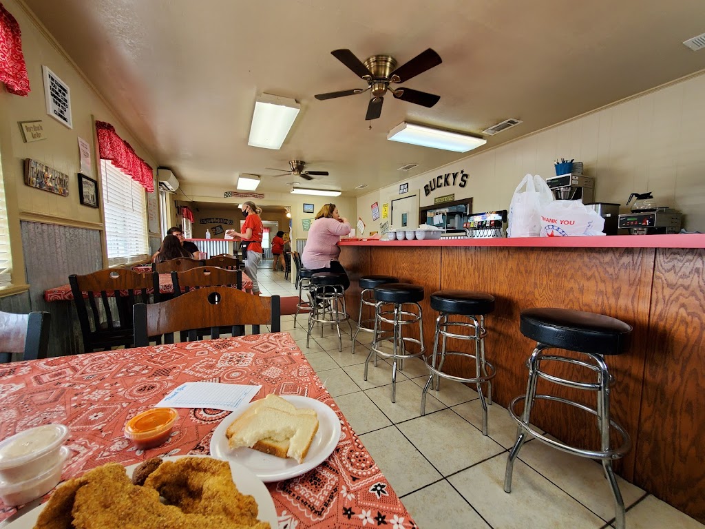 Buckys Cafe | 6177 2803, 2803 State Hwy 66, Caddo Mills, TX 75135, USA | Phone: (903) 527-4703