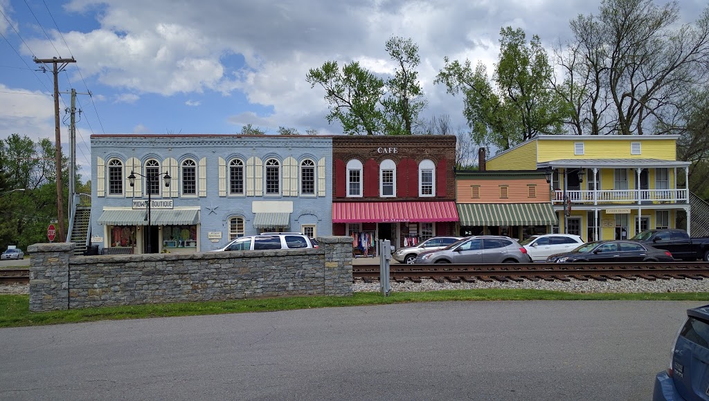 Midway City Hall | 101 E Main St, Midway, KY 40347, USA | Phone: (859) 846-4413