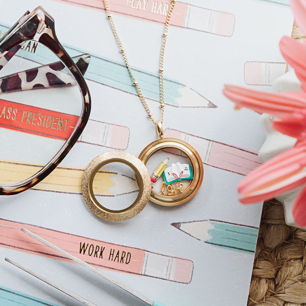 Origami Owl Jewelry O2BHolladay | 206 Pony Ln, Schwenksville, PA 19473, USA | Phone: (484) 213-3068