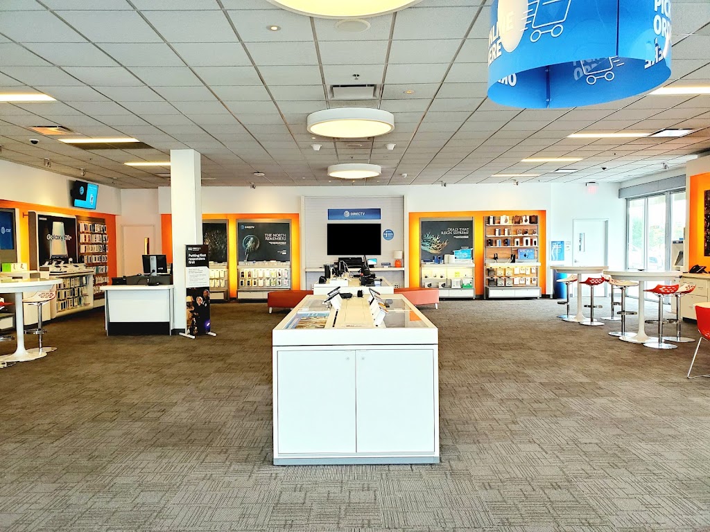 AT&T Store | 5695 Kyle Pkwy Ste 300, Kyle, TX 78640, USA | Phone: (512) 268-0612