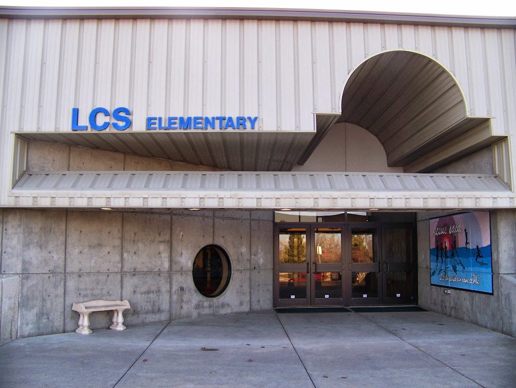 Lincoln Christian Elementary/Junior-Senior | 5801 S 84th St, Lincoln, NE 68516 | Phone: (402) 488-8888