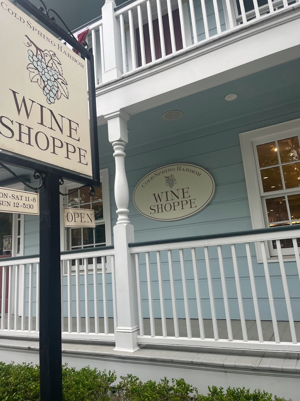 Cold Spring Harbor Wine Shoppe | 84 Main St, Cold Spring Harbor, NY 11724, USA | Phone: (631) 659-3716
