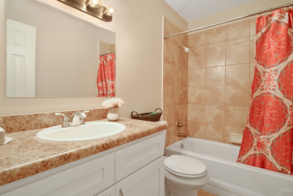 Park Regency Apartments | 260 Sharp Rd, Baton Rouge, LA 70815, USA | Phone: (225) 960-6441