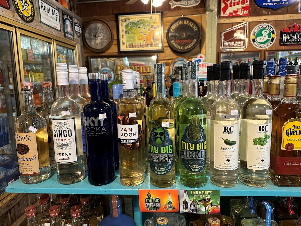 H&H Liquor | 4156 3rd St Suite A, Walnut Springs, TX 76690, USA | Phone: (254) 824-5136