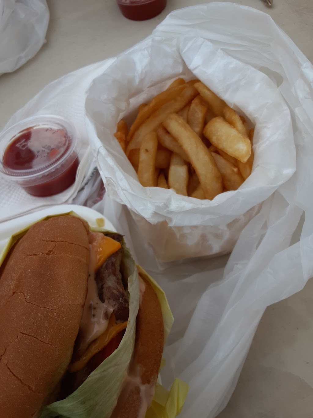 Poly Burgers | 1460 Atlantic Ave, Long Beach, CA 90813, USA | Phone: (562) 599-2826