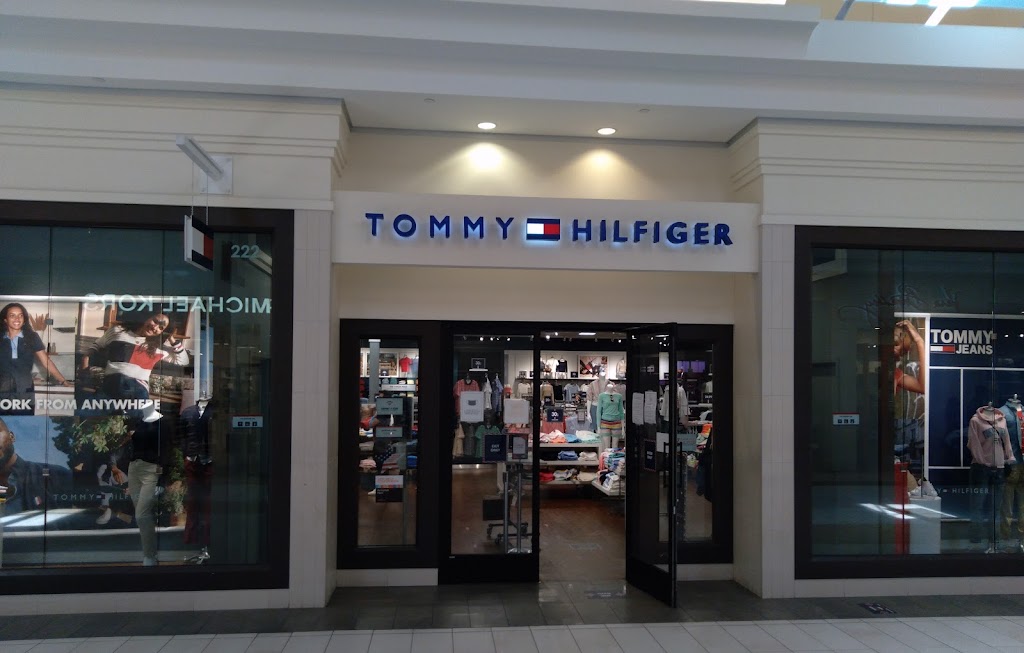 Tommy Hilfiger | 222 Opry Mills Dr Spc 222, Nashville, TN 37214, USA | Phone: (615) 800-8298