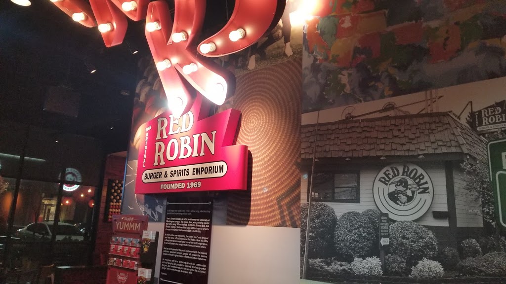 Red Robin Gourmet Burgers and Brews | 1112 SW Scotton Way, Battle Ground, WA 98604 | Phone: (360) 667-5949