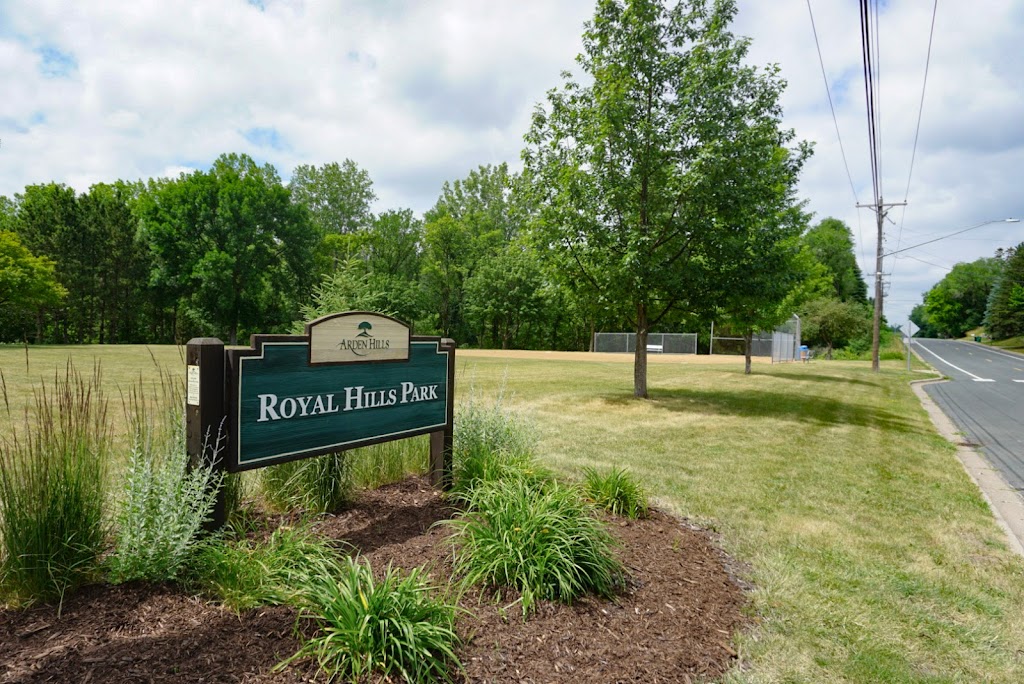 Royal Hills Park | 4375 Snelling Ave N, Arden Hills, MN 55112 | Phone: (651) 792-7800