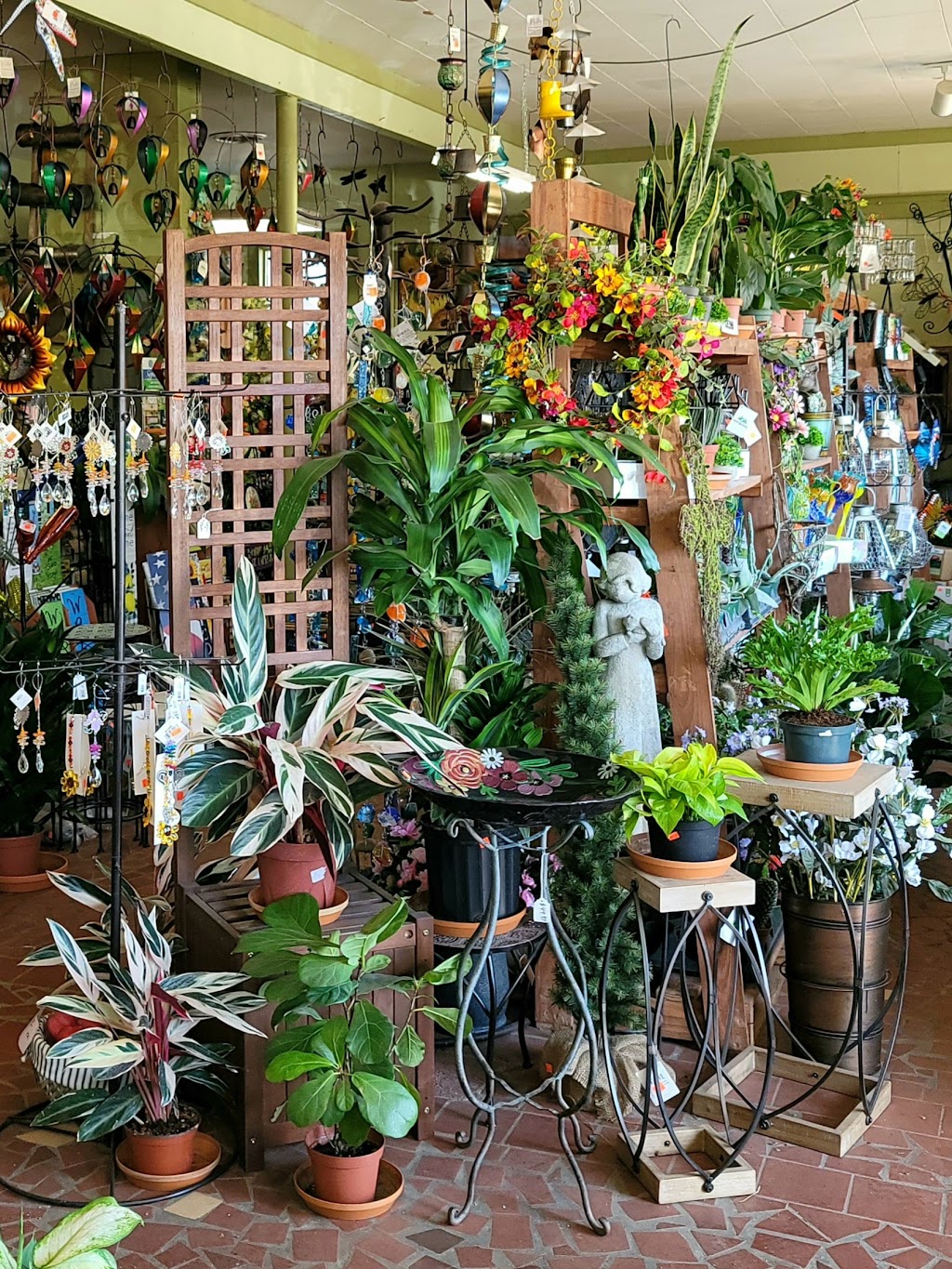 Four Seasons Garden Center | 1745 Hwy 51 S, Hernando, MS 38632, USA | Phone: (662) 449-1768