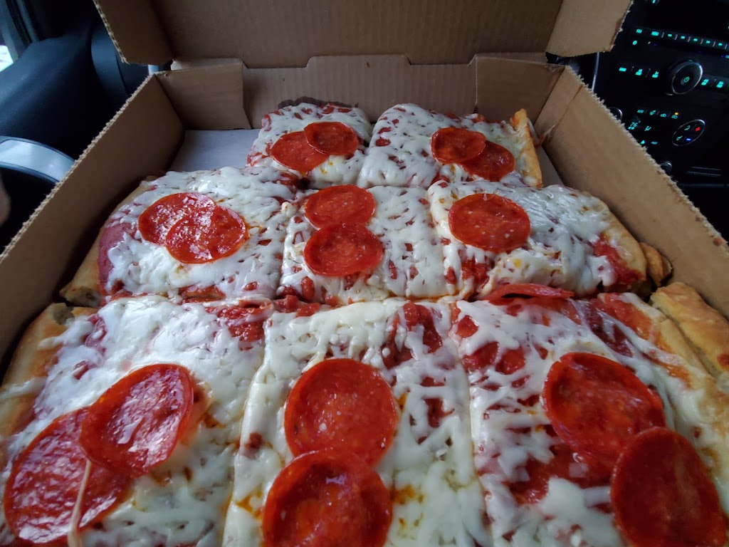 Boscos Pizza | 1835 St Clair Ave, East Liverpool, OH 43920, USA | Phone: (330) 385-4976