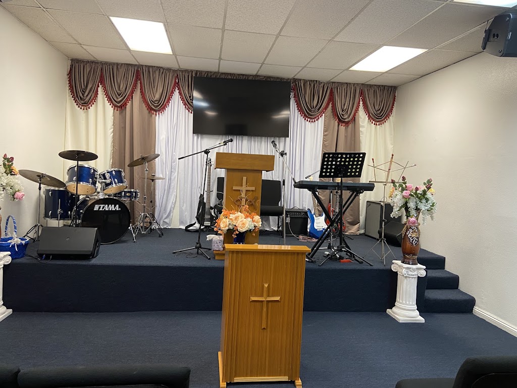 Iglesia El Evangelio Del Reino | 10136 Long Beach Blvd #7, Lynwood, CA 90262, USA | Phone: (323) 328-0384