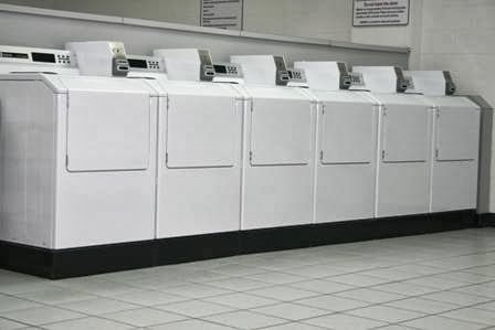 LMARIES Laundromat | 111 Railroad St, Bowling Green, OH 43402, USA | Phone: (419) 353-9274