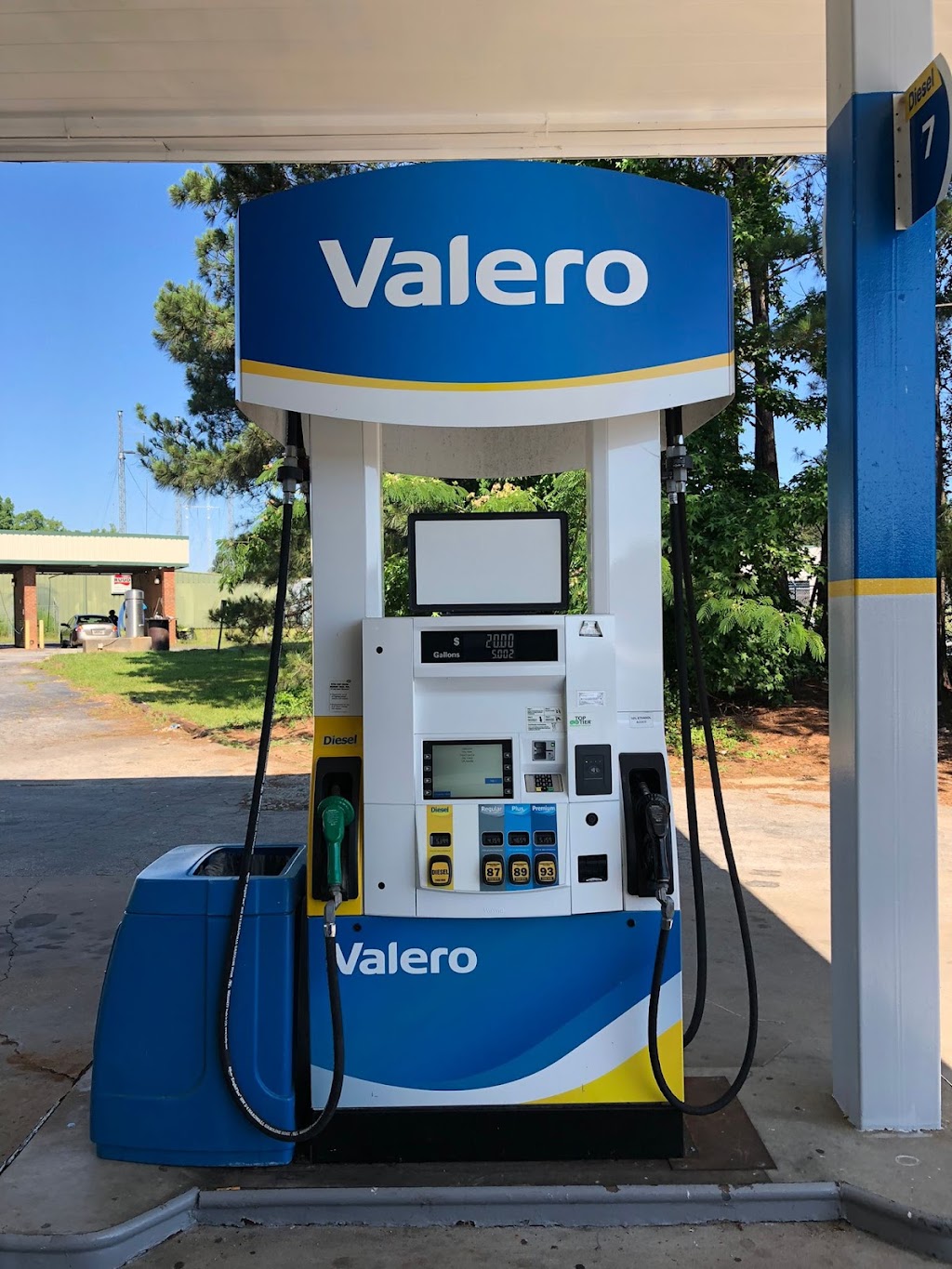 Crowell Road Valero | 11260 Brown Bridge Rd, Covington, GA 30016, USA | Phone: (470) 441-5171