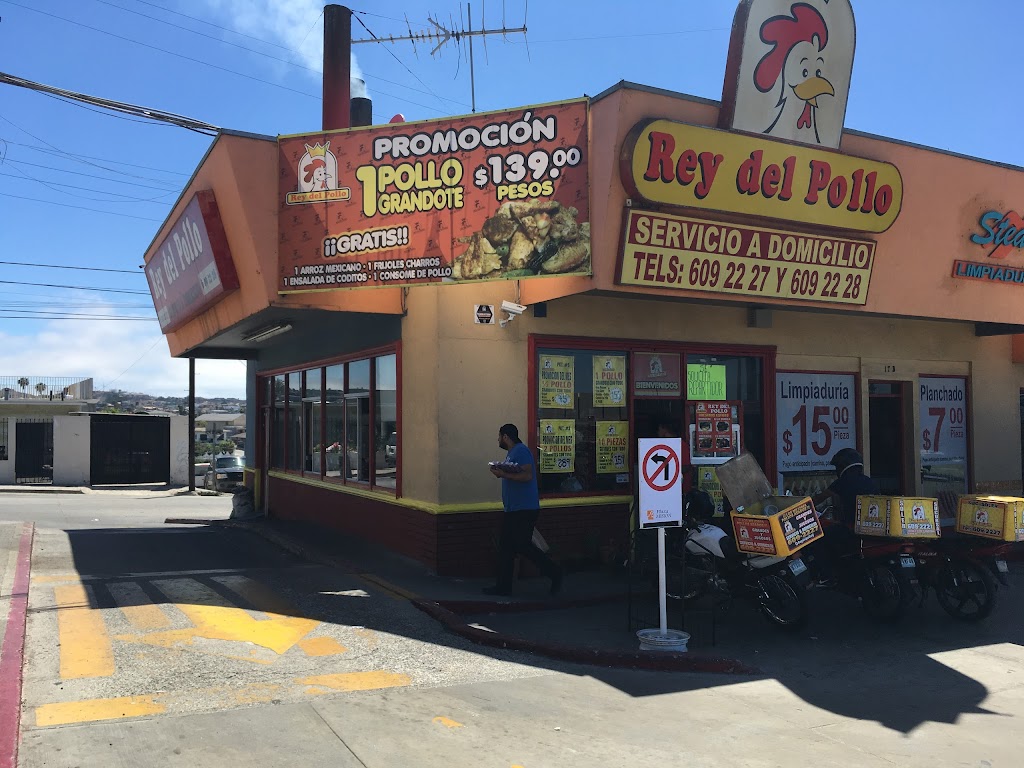 Rey del Pollo | Centro Comercial Plaza, Ignacio Manuel Altamirano #4567, Comercial Misión, 22530 Tijuana, B.C., Mexico | Phone: 664 609 2227