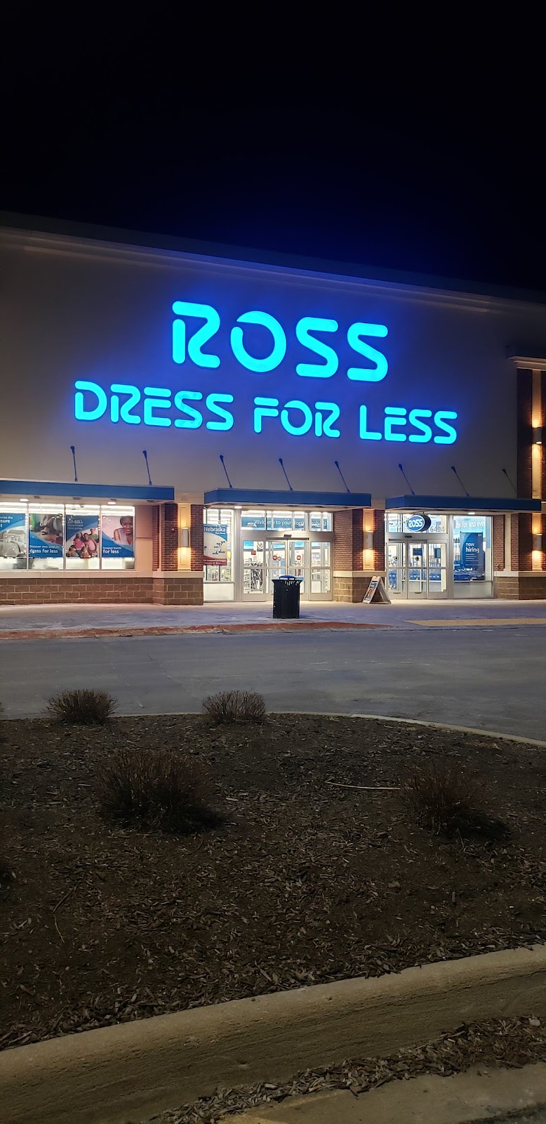 Ross Dress for Less | 6424 N 73rd Plaza, Omaha, NE 68134, USA | Phone: (402) 573-9135