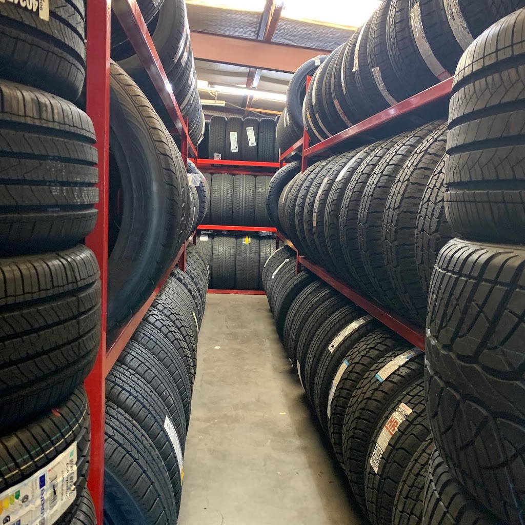 Navas Tires | 403 TX-342, Red Oak, TX 75154 | Phone: (972) 617-7195