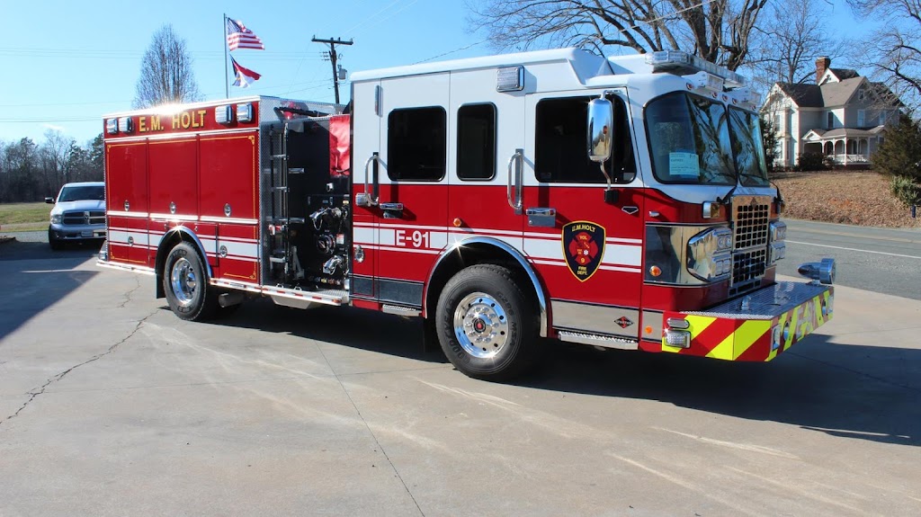 E M Holt Fire Station 9 | 2172 Bellemont-Alamance Rd, Burlington, NC 27215, USA | Phone: (336) 226-0617