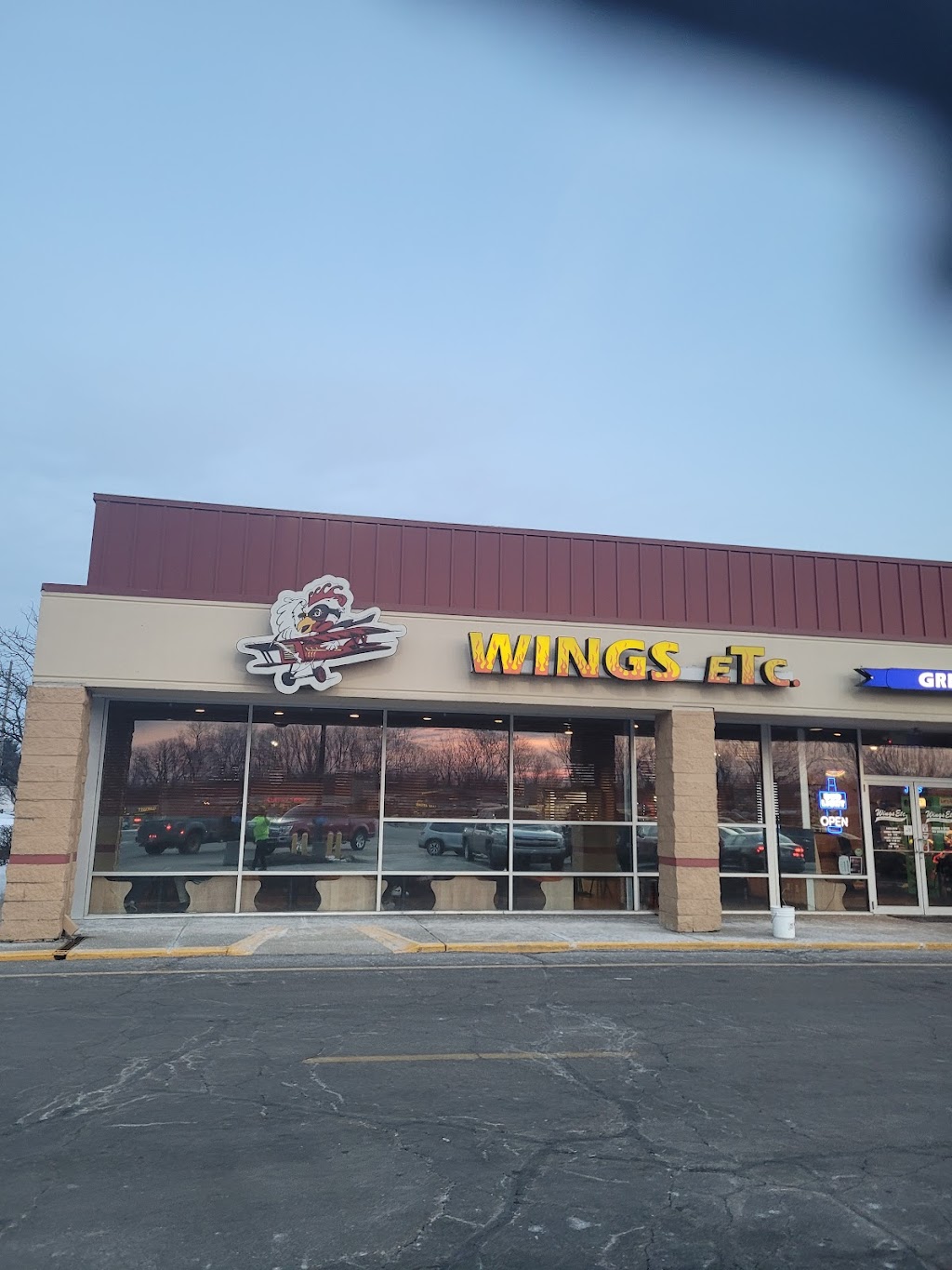 Wings Etc. | 3416 Lake City Hwy, Warsaw, IN 46580, USA | Phone: (574) 268-2299