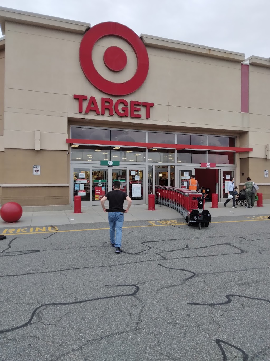 Target Grocery | 543 River Rd, Edgewater, NJ 07020, USA | Phone: (201) 402-0252