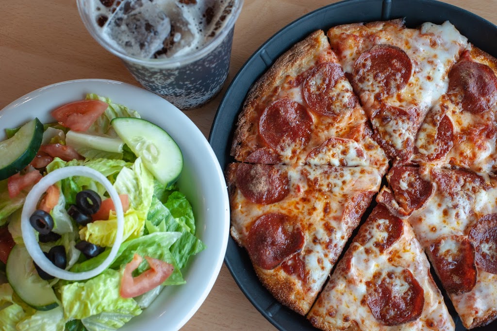 Noble Romans Craft Pizza & Pub | 6853 W Broadway, McCordsville, IN 46055, USA | Phone: (317) 589-8399