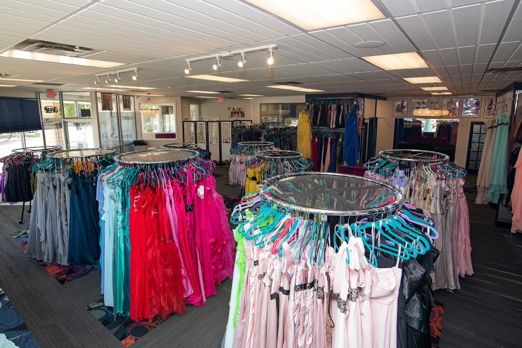 After8Gowns | 2435 SE Green Oaks Blvd Suite 137, Arlington, TX 76018 | Phone: (214) 608-6914