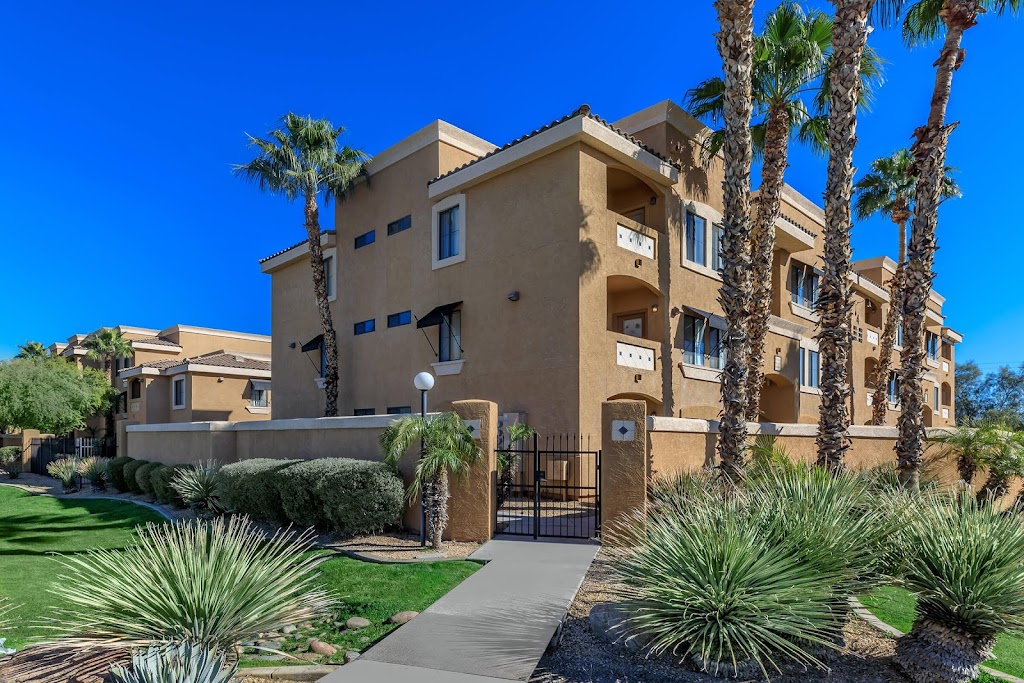 Colonia Del Sol Apartments | 5405 S 19th Ave, Phoenix, AZ 85041, USA | Phone: (602) 305-9696