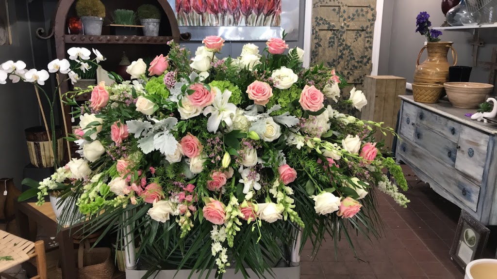 Rachels Flower Shop | 2486 Poplar Ave, Memphis, TN 38112, USA | Phone: (901) 324-2137