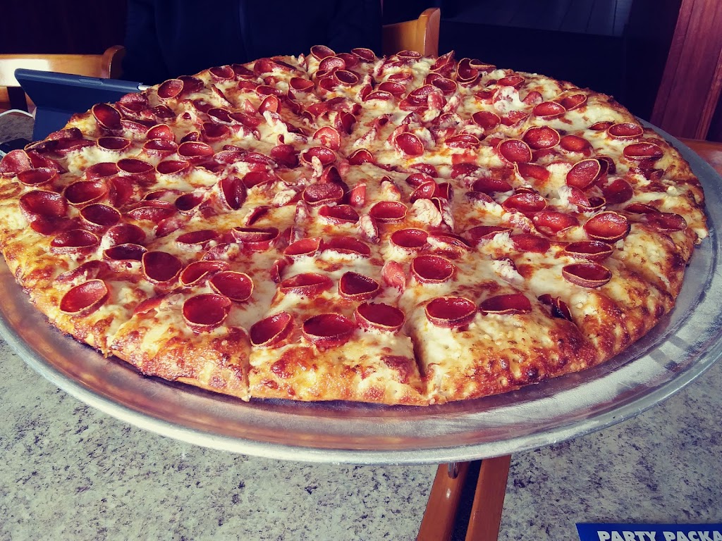 Mountain Mikes Pizza | 7465 Rush River Dr #100, Sacramento, CA 95831, USA | Phone: (916) 970-5360