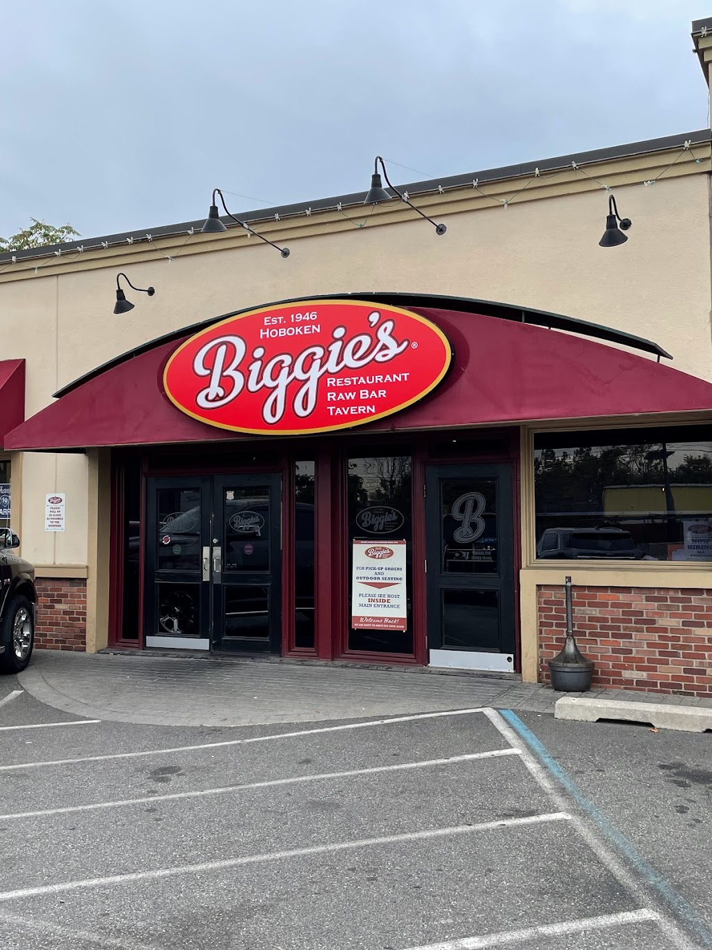 Biggies | 430 NJ-17, Carlstadt, NJ 07072, USA | Phone: (201) 933-4000