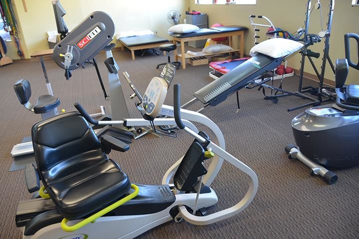 Husker Rehab - South Lincoln | 4445 S 86th St Suite 100, Lincoln, NE 68526, USA | Phone: (402) 261-4739