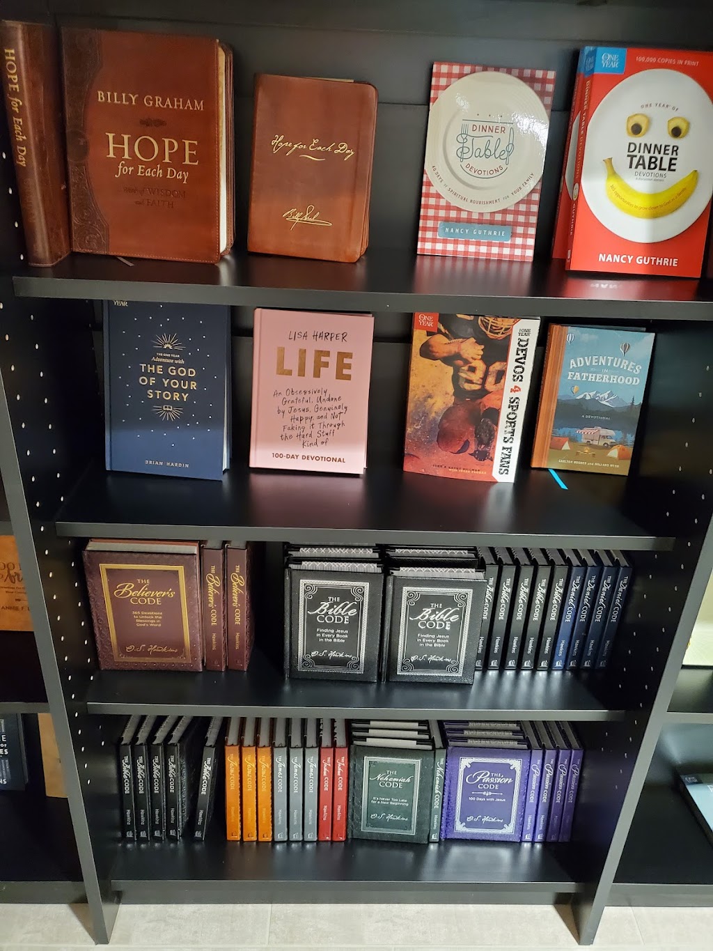 Prestonwood Bookstore | 6801 W Park Blvd, Plano, TX 75093, USA | Phone: (972) 820-5138