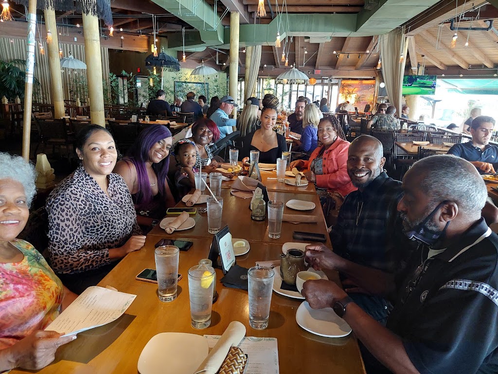 Marina Pacifica | 6270-6380 E Pacific Coast Hwy, Long Beach, CA 90803, USA | Phone: (562) 598-2728