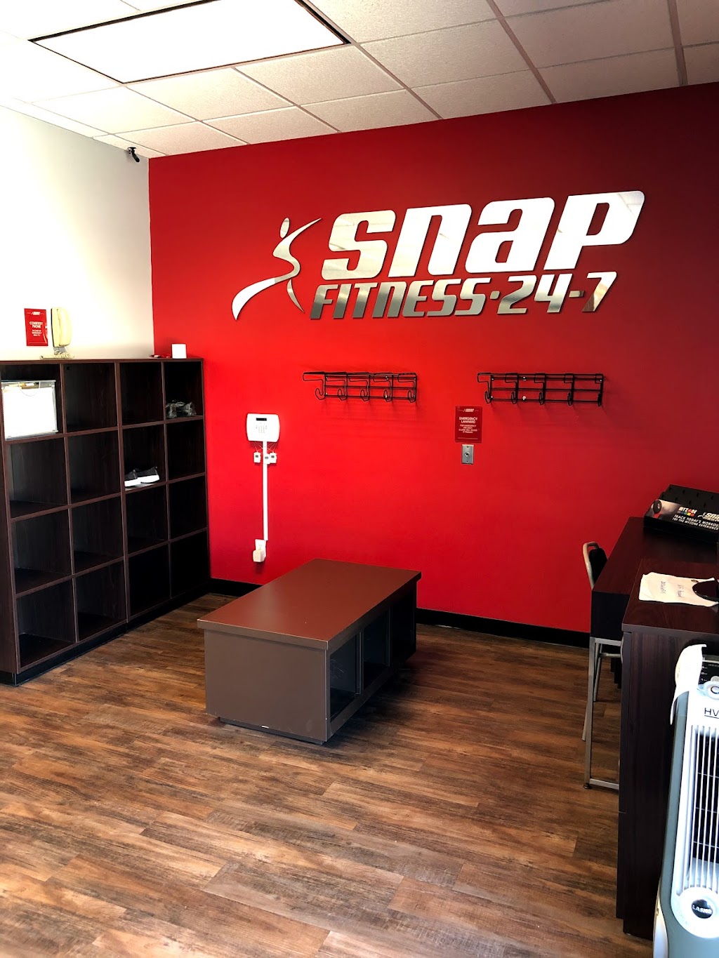 Snap Fitness Montgomery | 300 1st St N, Montgomery, MN 56069, USA | Phone: (507) 364-8050